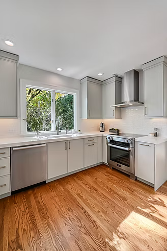 Design by Fourth Avenue Design Group